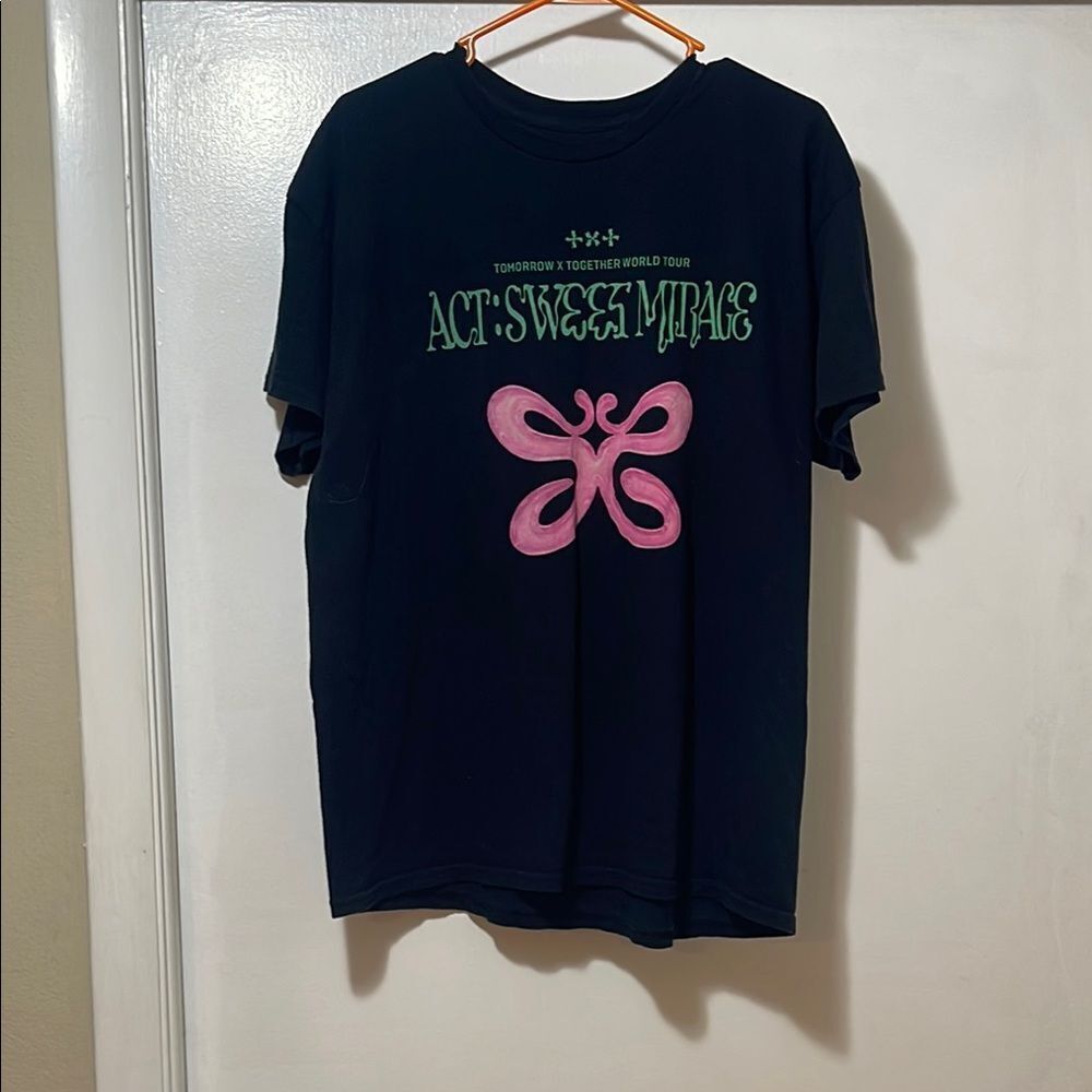 Act, sweet mirage tour shirt extra large